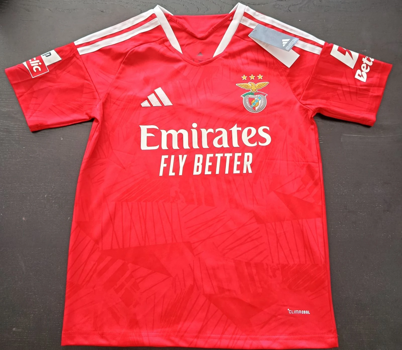 Camisola do Benfica, Época 26/27